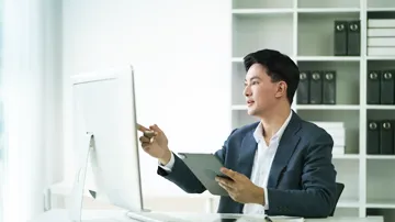 Leveraging the HCL LINK REST API for SWIFT